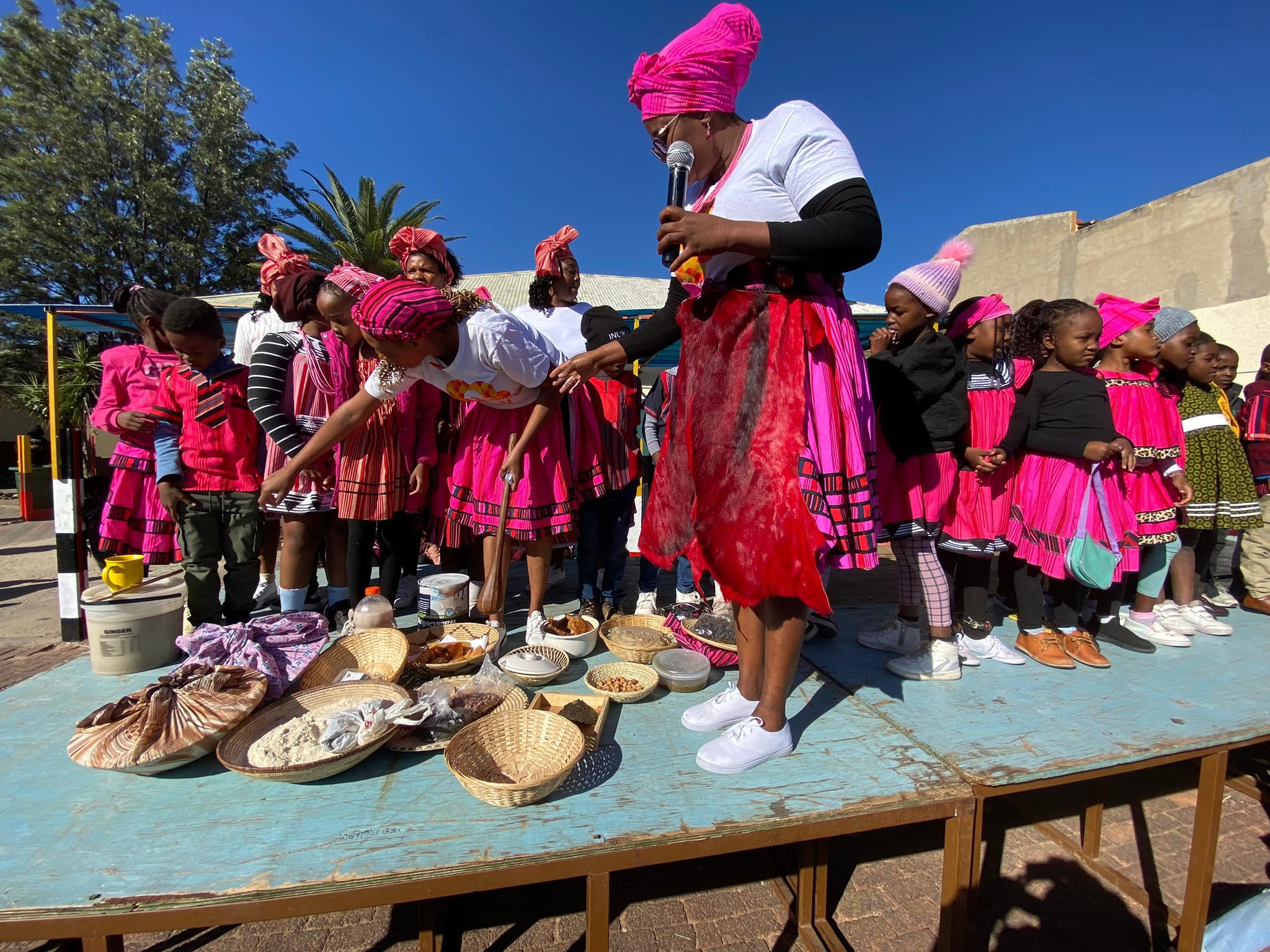 Sunshine learners sharing traditional culture